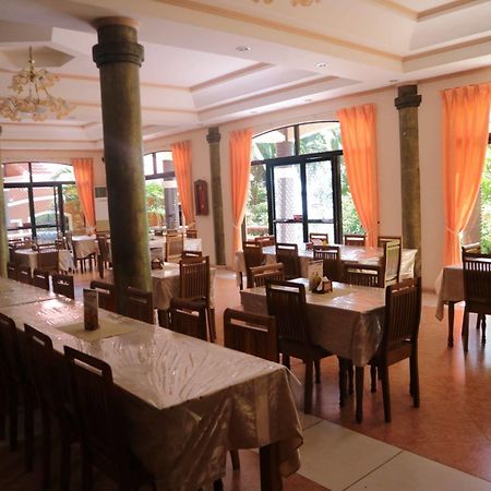Jannah Glycel Beach House Hotel Guimaras Exterior photo